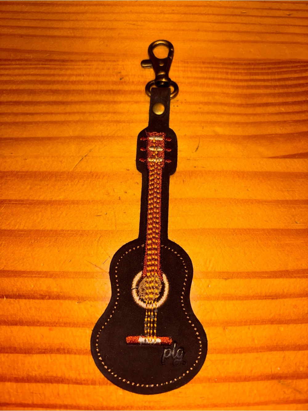 Portland Leather Black and Brown Guitar Keychain Hook